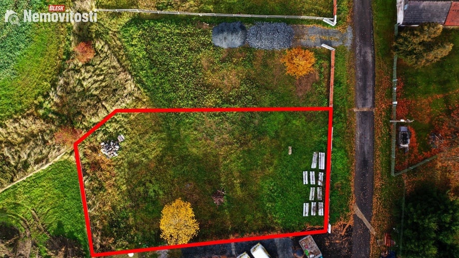 Prodej stavebního pozemku 627 m², Letiny