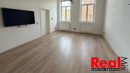 Pronájem bytu 3+kk 93 m², Brno - Pisárky