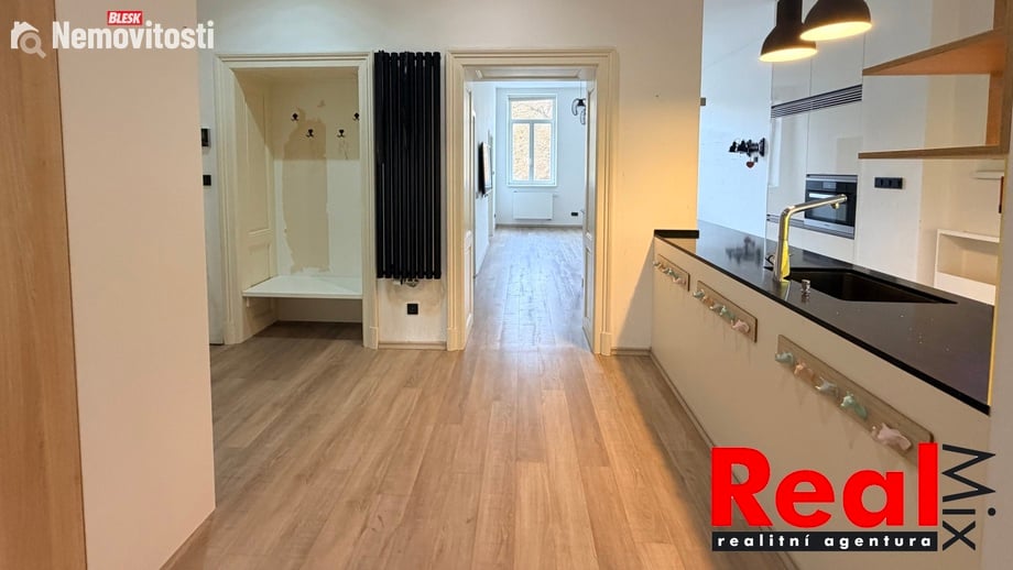 Pronájem bytu 3+kk 93 m², Brno - Pisárky