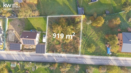 Prodej stavebního pozemku 919 m², Dřetovice
