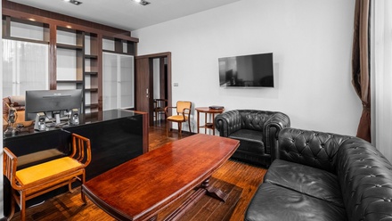 Pronájem kanceláře 180 m², Kladno