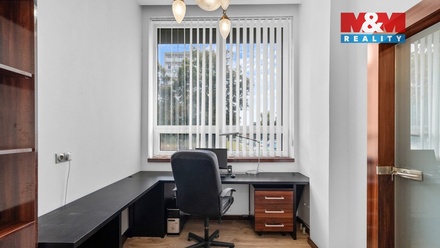 Pronájem kanceláře 42 m², Kladno