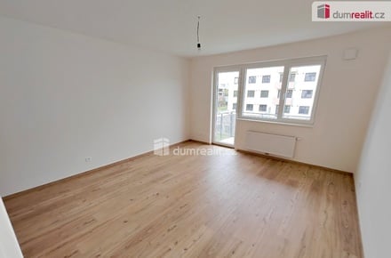 Pronájem bytu 2+kk 54 m², Praha 19