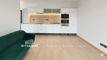 Pronájem bytu 2+kk 42 m², Plzeň - Doubravka