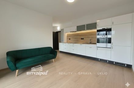 Pronájem bytu 2+kk 42 m², Plzeň - Doubravka