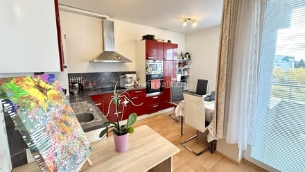 Pronájem bytu 2+kk 72 m², Praha 18