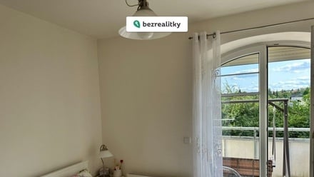 Prodej bytu 1+kk 42 m², Přezletice