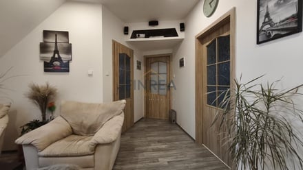 Prodej rodinného domu 300 m², Hřivčice