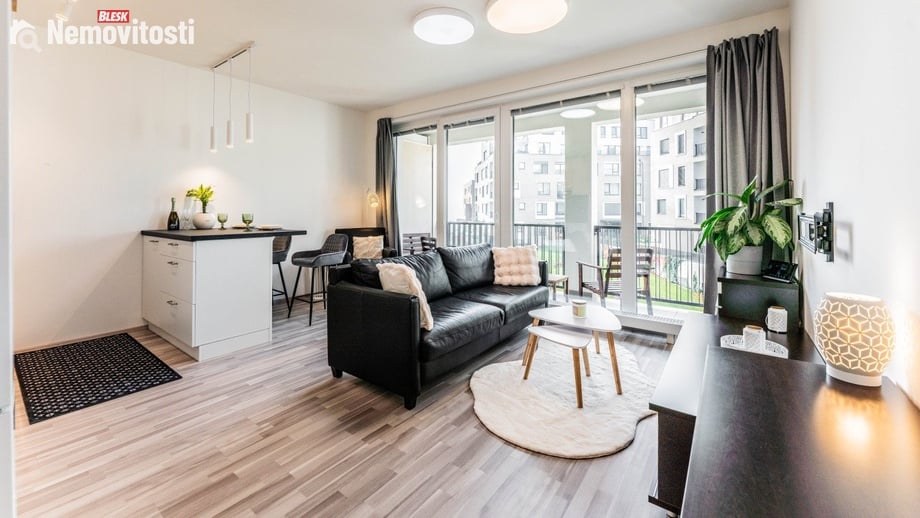 Pronájem bytu 2+kk 54 m², Praha 6