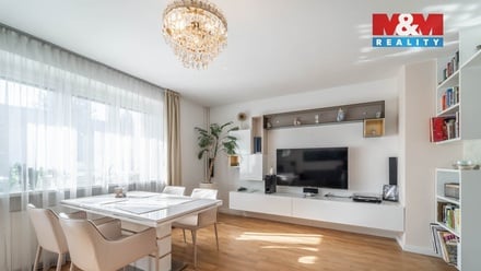 Prodej bytu 3+1 100 m², Hostivice