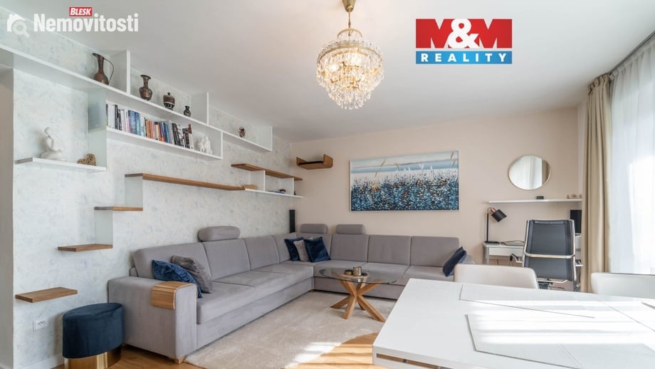 Prodej bytu 3+1 100 m², Hostivice