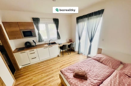 Prodej bytu 1+kk 19 m², Černá v Pošumaví