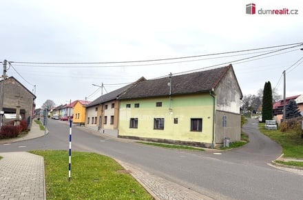 Prodej rodinného domu 163 m², Zdounky