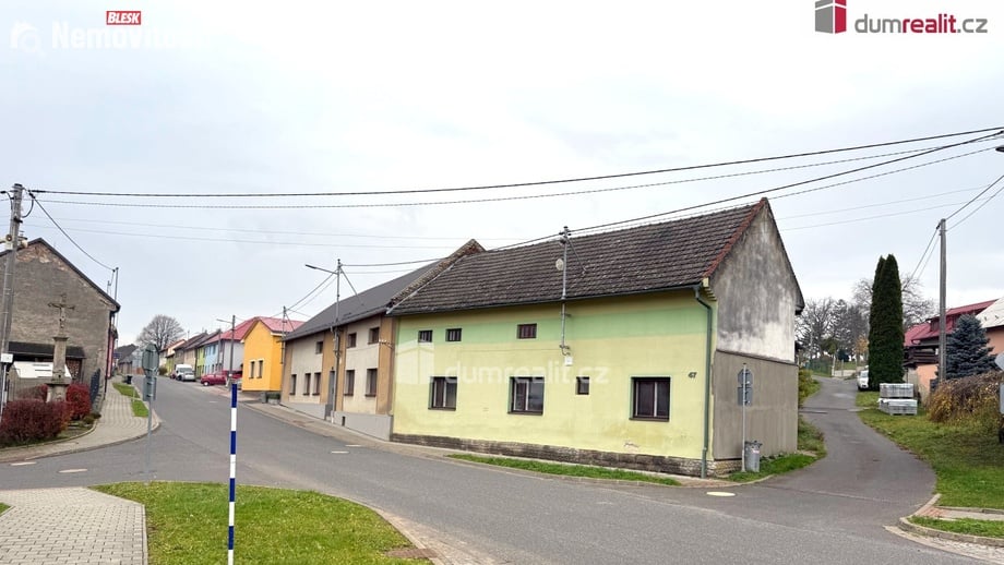 Prodej rodinného domu 163 m², Zdounky