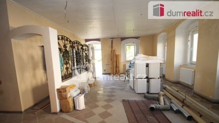 Prodej činžovního domu 1 385 m², Lázně Kynžvart