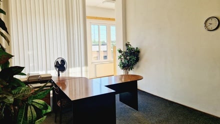 Pronájem kanceláře 30 m², Chomutov