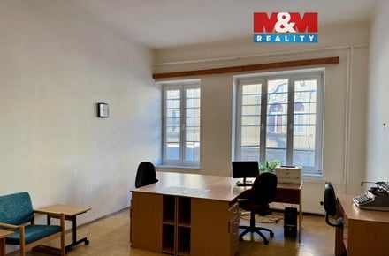 Pronájem kanceláře 30 m², Chomutov