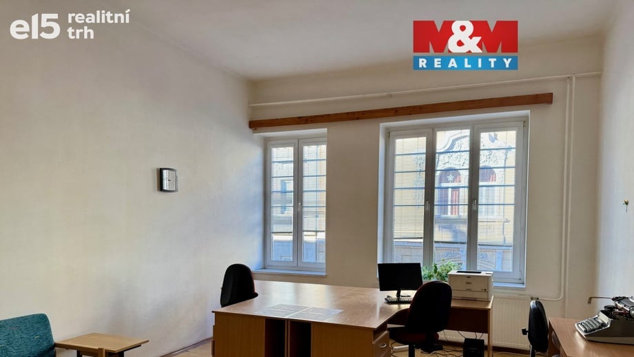 Pronájem kanceláře 30 m², Chomutov