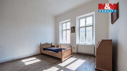 Pronájem bytu 3+1 92 m², Chomutov