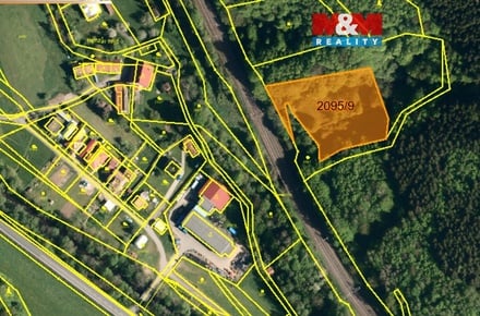 Prodej louky 3 589 m², Lužná