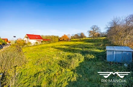 Prodej stavebního pozemku 2 987 m², Ctiněves