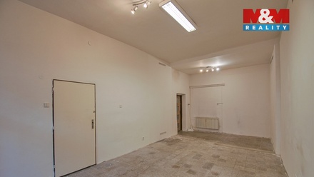 Pronájem obchodního prostoru 32 m², Valašské Meziříčí