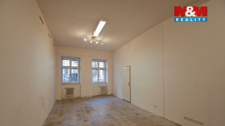 Pronájem obchodního prostoru 32 m², Valašské Meziříčí