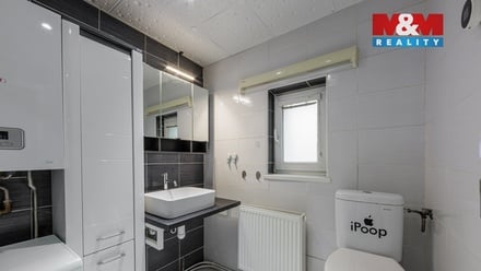 Prodej bytu 1+kk 33 m², Svatava