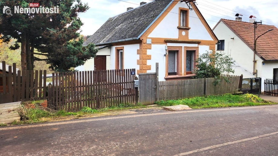 Prodej rodinného domu 90 m², Vroutek