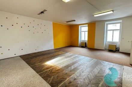 Pronájem kanceláře 200 m², Prachatice