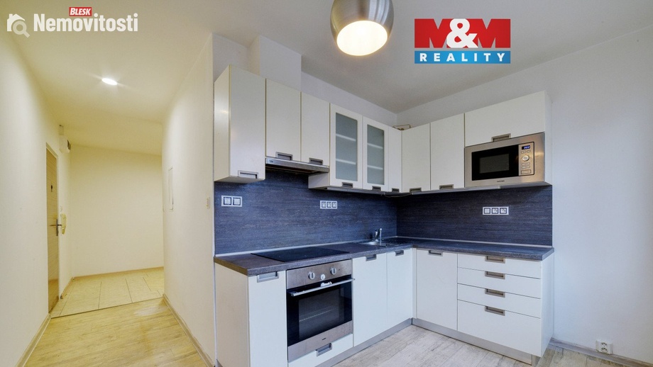 Pronájem bytu 2+1 64 m², Cheb