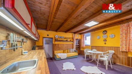 Prodej chalupy 180 m², Oskava