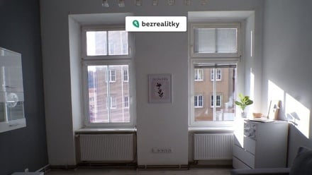 Prodej bytu 1+1 40 m², Karlovy Vary - Rybáře