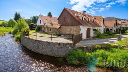 Prodej nemovitosti pro ubytování 295 m², Benešov nad Černou