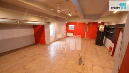 Pronájem obchodního prostoru 297 m², Humpolec