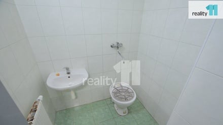 Pronájem obchodního prostoru 297 m², Humpolec