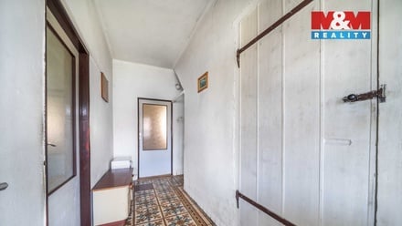 Prodej rodinného domu 135 m², Podluhy