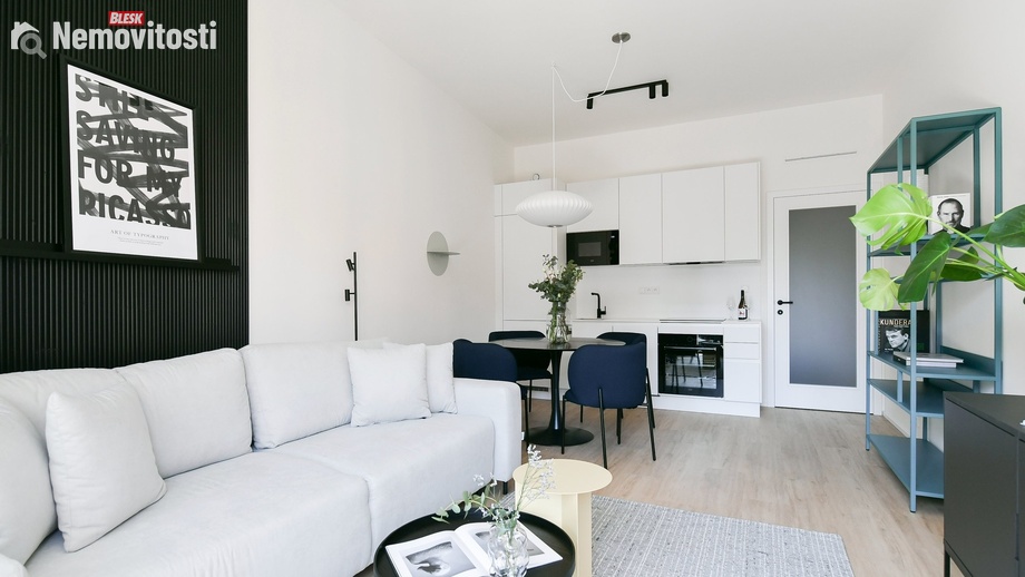 Prodej bytu 2+kk 49 m², Praha - Smíchov