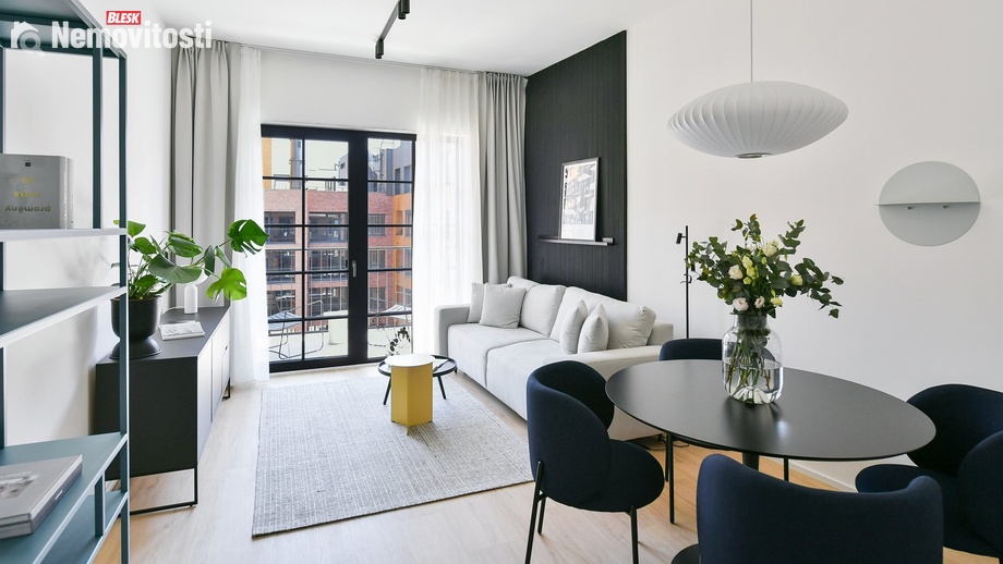 Prodej bytu 2+kk 48 m², Praha - Smíchov