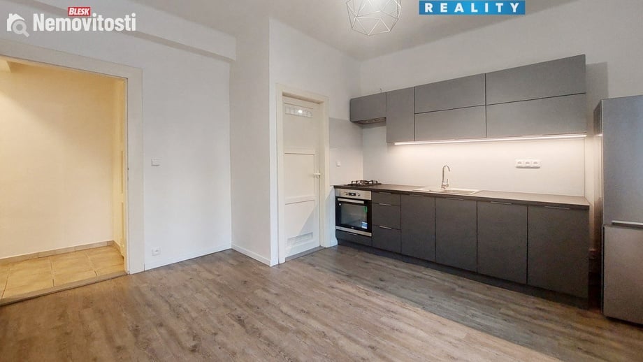 Pronájem bytu 2+kk 44 m², Praha 3