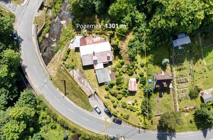 Prodej stavebního pozemku 1 301 m², Hlubočky - Hrubá Voda