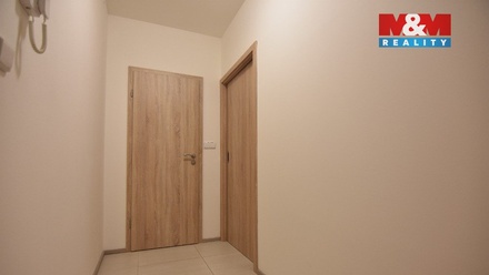 Pronájem bytu 2+kk 34 m², Lysá nad Labem