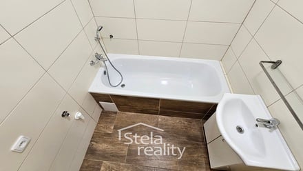 Pronájem bytu 1+1 34 m², Břidličná