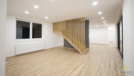 Prodej rodinného domu 284 m², Horní Poříčí
