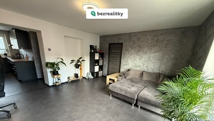 Prodej bytu 2+1 64 m², Mimoň