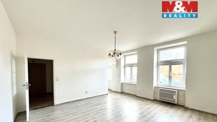 Prodej bytu 1+1 38 m², Krnov
