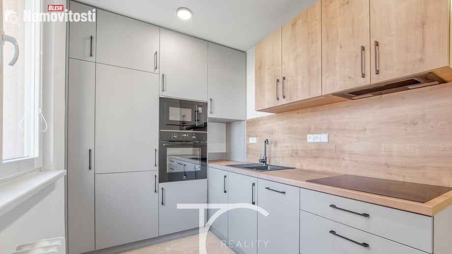 Pronájem bytu 2+1 51 m², Ostrava - Zábřeh