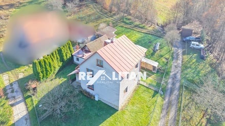 Prodej rodinného domu 220 m², Huslenky