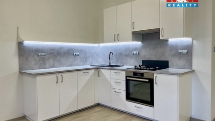 Pronájem bytu 3+kk 91 m², České Budějovice