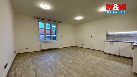 Pronájem bytu 3+kk 91 m², České Budějovice